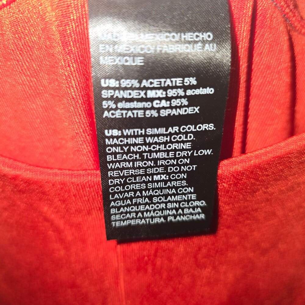 Chicos Travelers No Tummy Slinky Red Pants, NWT, Sz 3P, Sz 16P/18P - Picture 8 of 9